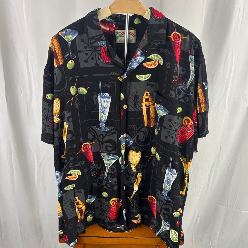 Paradise Found Men's Black Casual Button Down Shirt